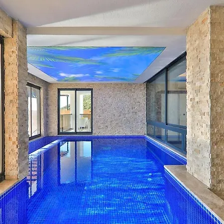 Luxury Sky With Sea View